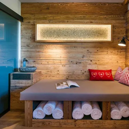 Апартаменты Hussnhof Farm Lodge Sachsenkam
