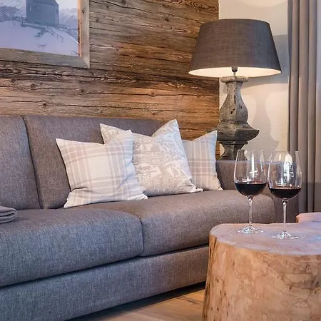Hussnhof Farm Lodge Апартаменты Sachsenkam